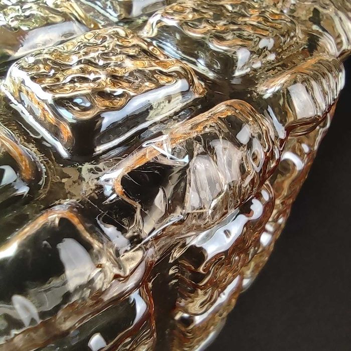 Plafon - szkło opalizujące - wzór w kratkę z lat 70-nr 2 -uszkodzony