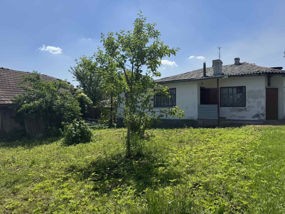 Продаж частини будинку