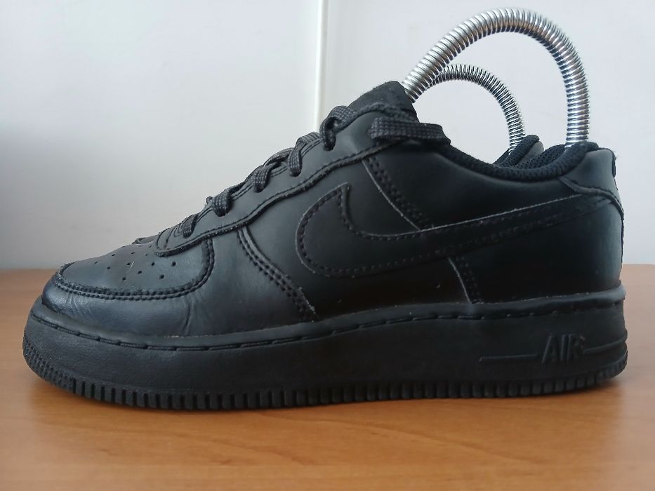 Шкіряні кросівки бренду Nike Force коллекции  2024