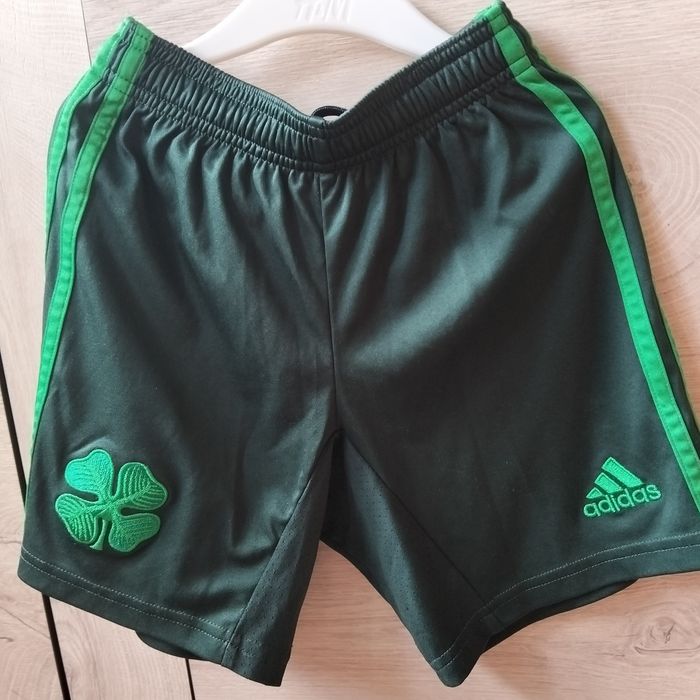 Spodenki Adidas rozm. 122/128