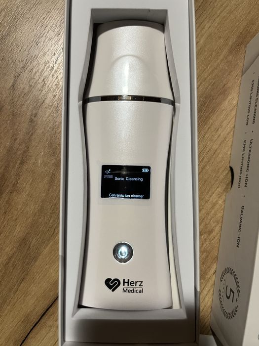 Urzadzenie do peellingu kawitacyjnego