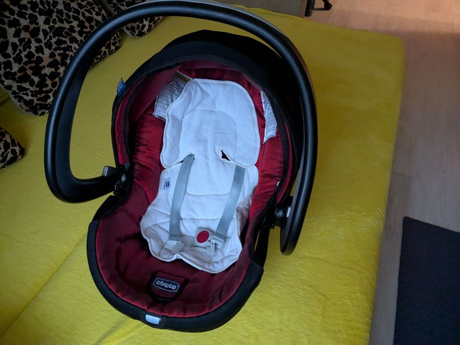 Автолюлька Chico