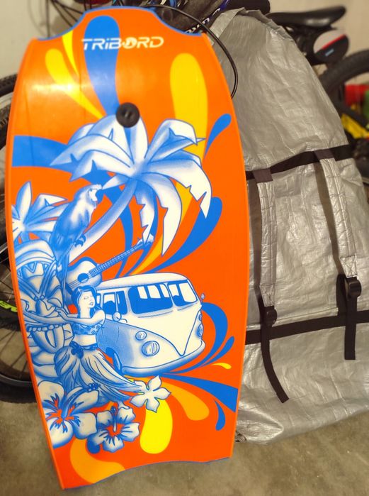 Bicicleta criança BTT e Prancha Bodyboard