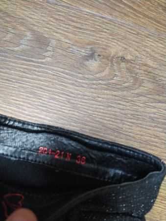 Botki brokatowe 36 czarne