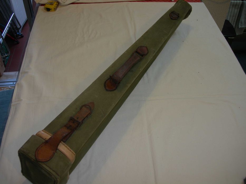 Mala usada para arma de caçador.