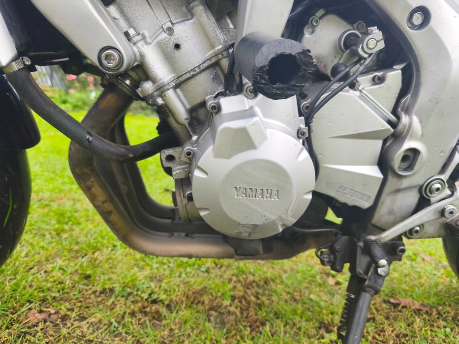 Yamaha fz6N fazer a2
