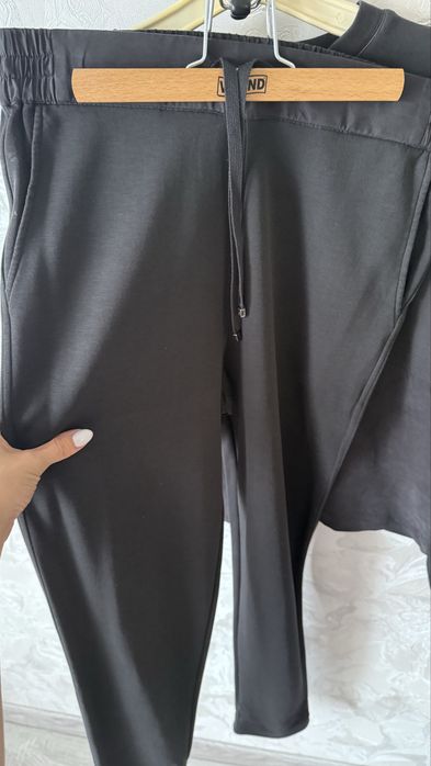 Костюм Massimo Dutti розмір S підійде для вагітних, прогулянковий