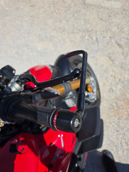 Ducati Streetfighter V4S