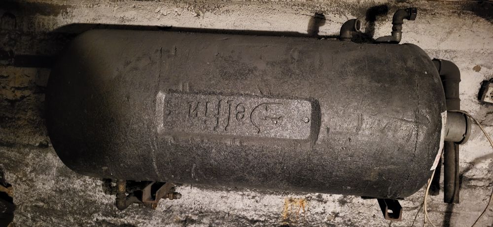 Bojler 140 l dwupłaszczowy wodnym + grzałka