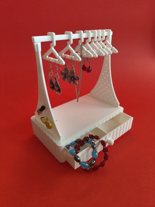 Organizer wieszak szkatułka na biżuterię na walentynki prezent