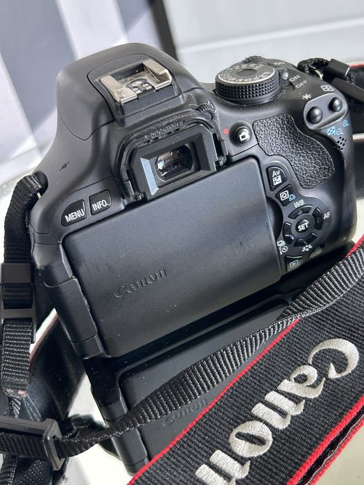 Korpus Canon EOS 600D