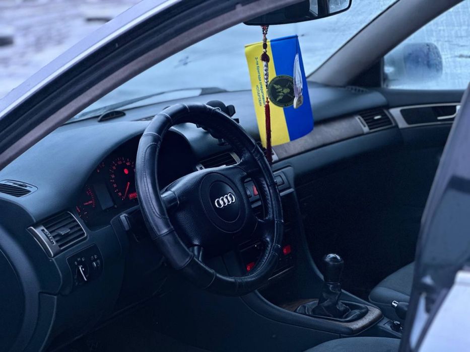 Продам Ауди a6 c5