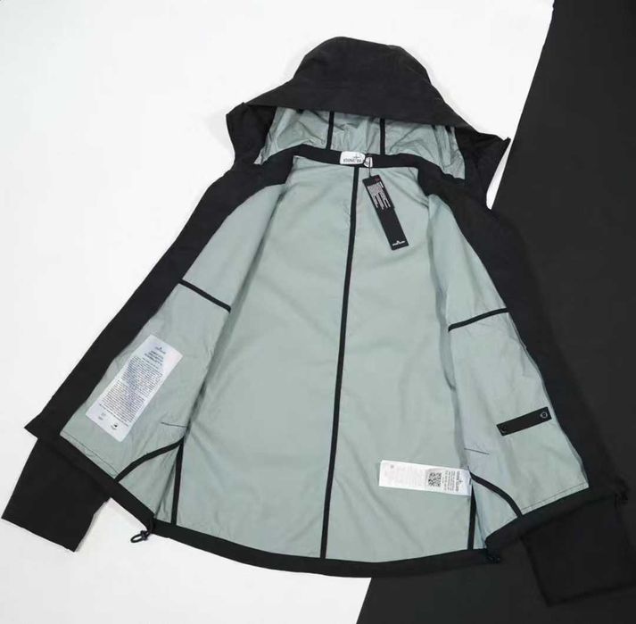 Kurtka z kapturem marki Stone Island/M