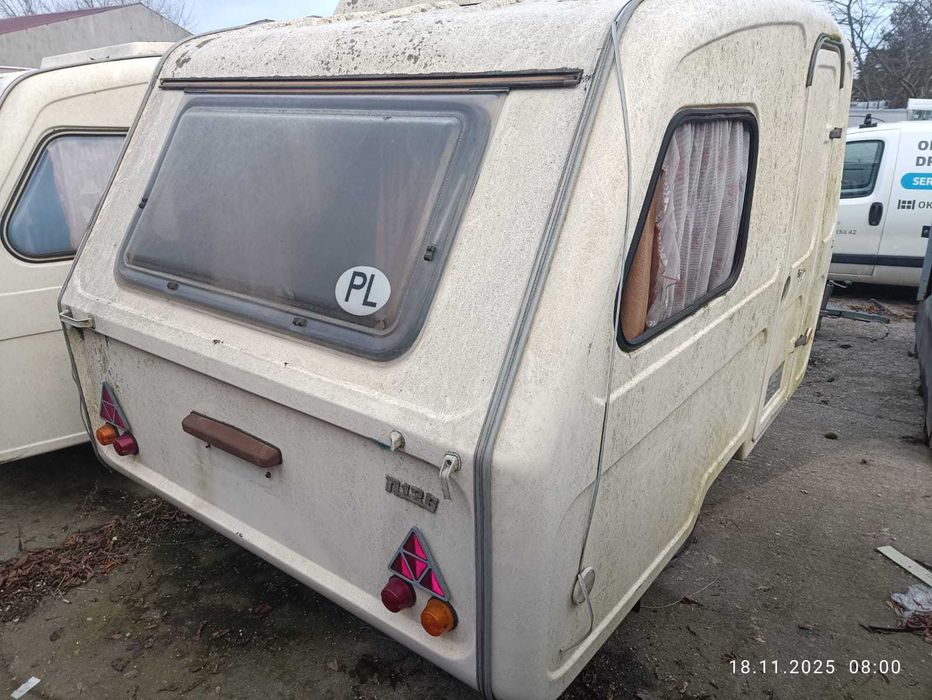 Przyczepa kempingowa ,, NIEWIADOW” N126