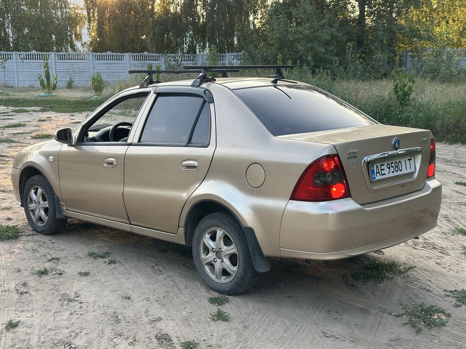 Продам Geely mr 2011 рік газ переоформлення