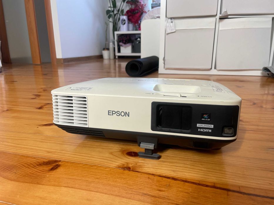 projektor Epson 3LCD WUXGA HDMI