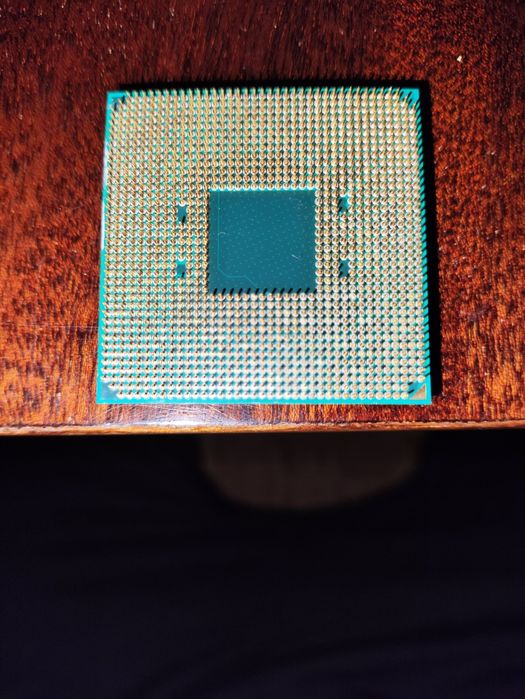AMD RYZEN 5 1600