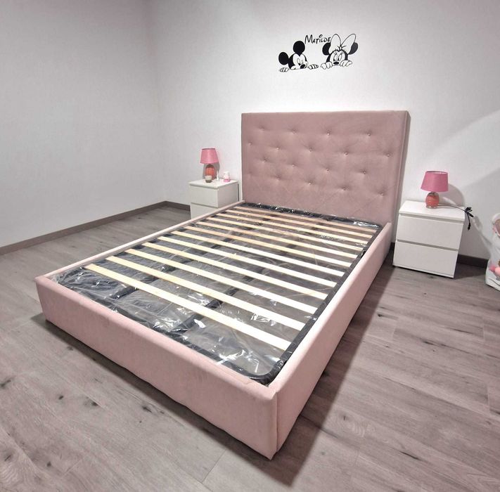 Camas De Casal Estofadas Top de Gama 190x140m Estrado Incluído 199€ !!