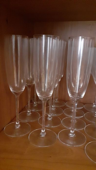 12 copos champanhe JG Durand430935362146805761