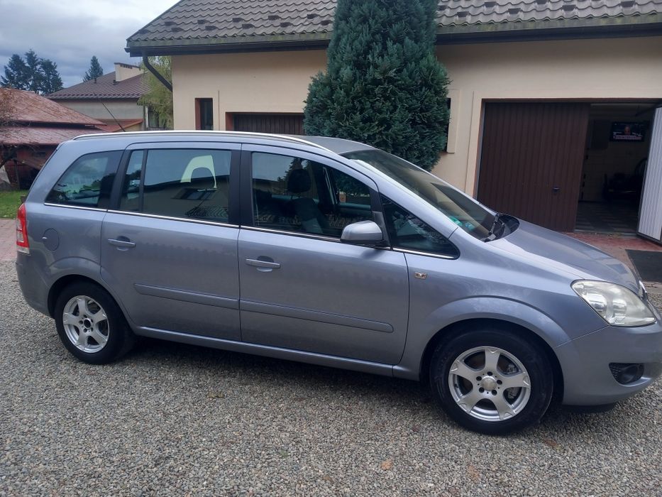 Opel Zafira 18.b klima