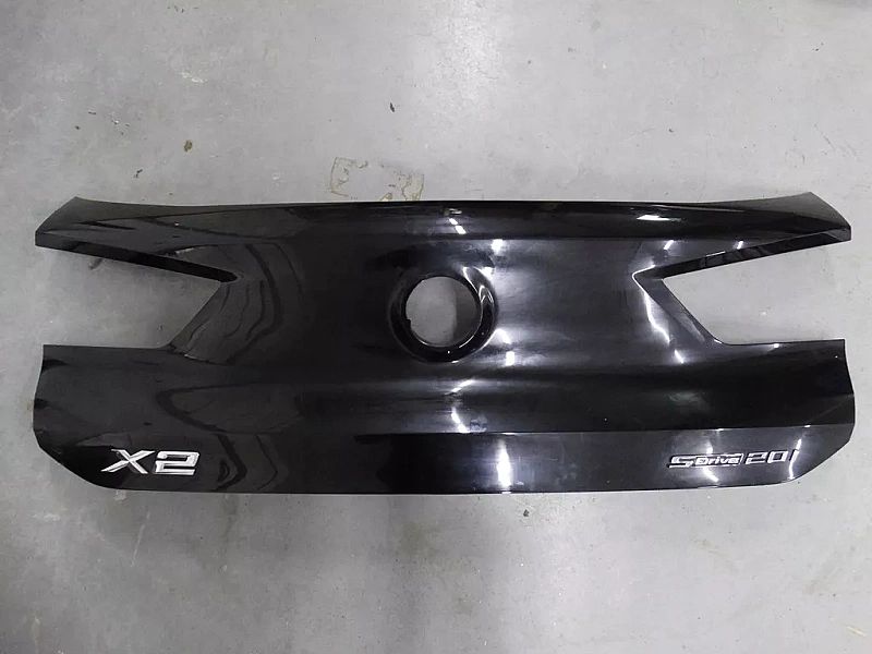 Blenda klapy tylnej BMW X2 F39