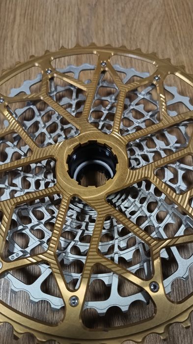 Garbaruk kaseta 12s 10-52 sram XD złota NOWA!