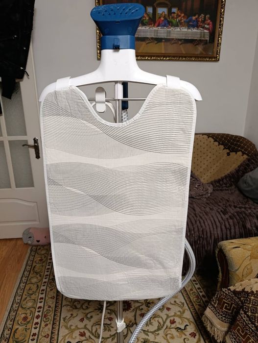 відпарювач Philips Easy Touch Plus
Потужність 1600w
Резер