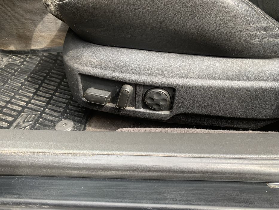 Ауді     а6 с5   1.9 afn