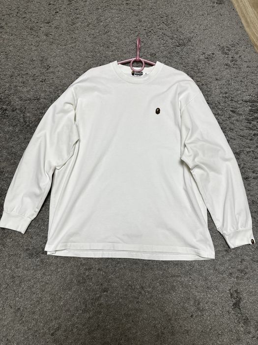 A Bathing Ape біля XL