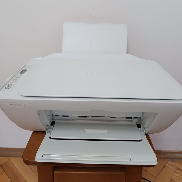 МФУ HP Deskjet 2710e. Принтер, копир, сканер
