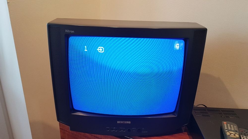 Телевизор SAMSUNG