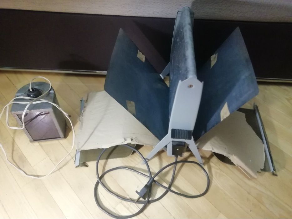 Продам глянцеватель для фото и красный фонарь для фотопечати