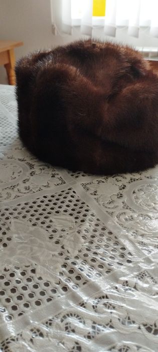 Шапка жіноча норкова.