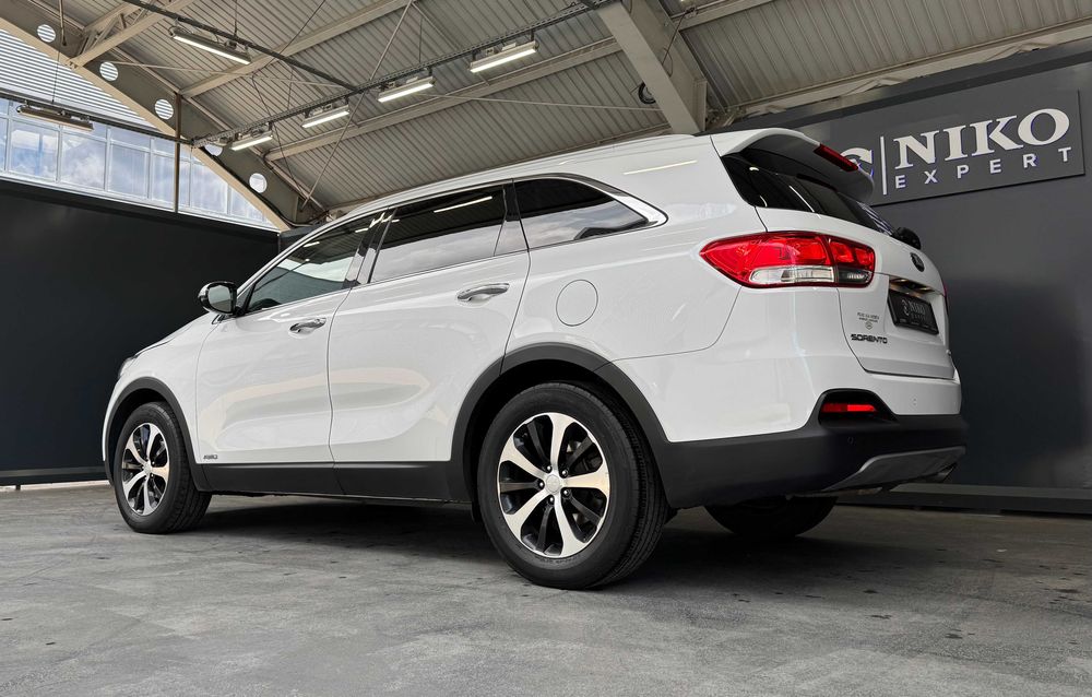 В продажі повнопривідний Kia Sorento 2015