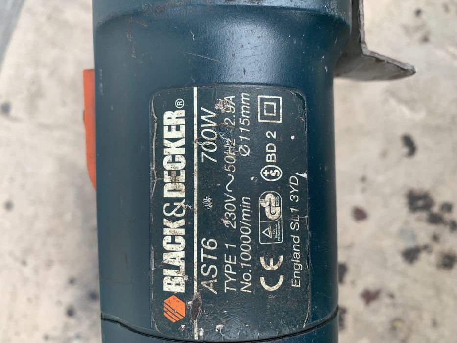 Szlifierka Black&decker AST6