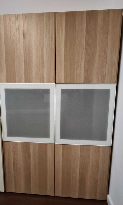 Móvel vitrine como novo