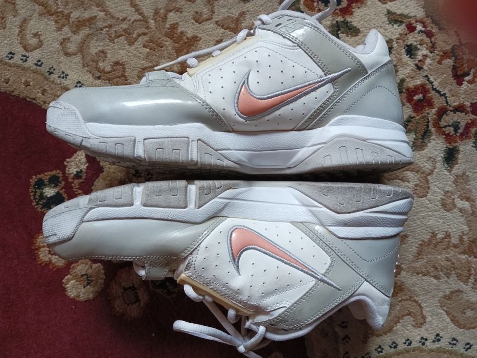 Buty NIKE rozmiar 42