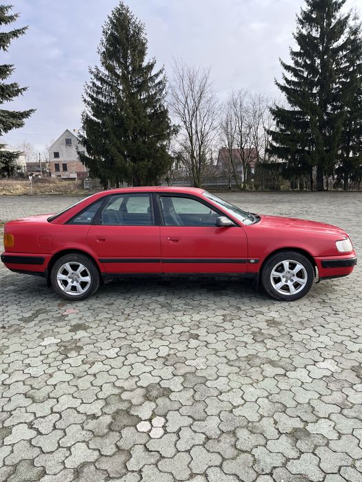 Продам Audi 100 c4 2.3