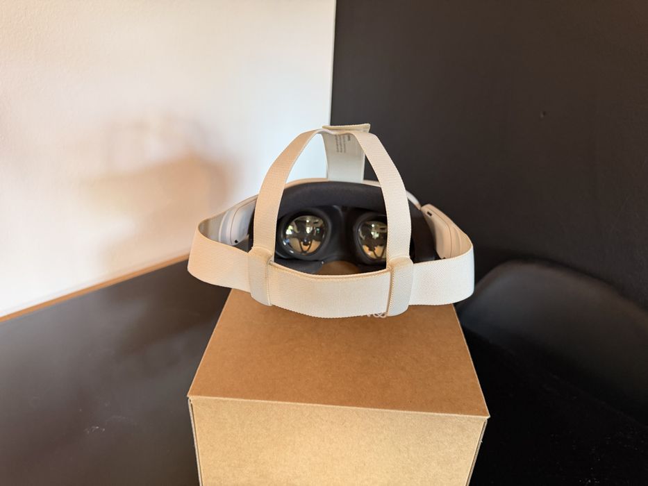 Google VR Meta Quest 3