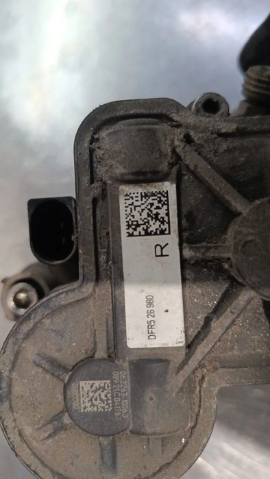 Pinça travão / maxila de travão trás direita MAZDA MX-30