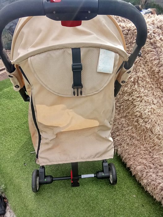 Carrinho de bebe kikka boo