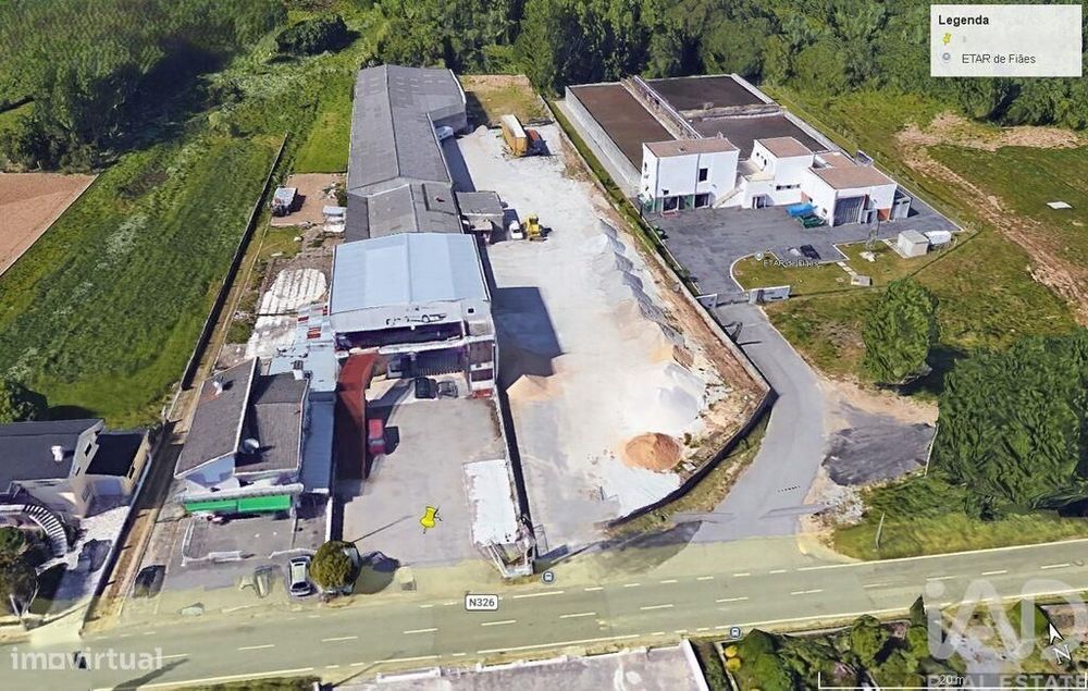 Loja / Estabelecimento Comercial em Lourosa de 1785,00 m2