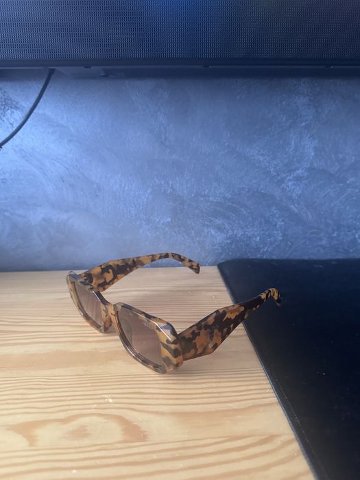 Okulary przeciwsloneczne Prada 17WS Panterkowe