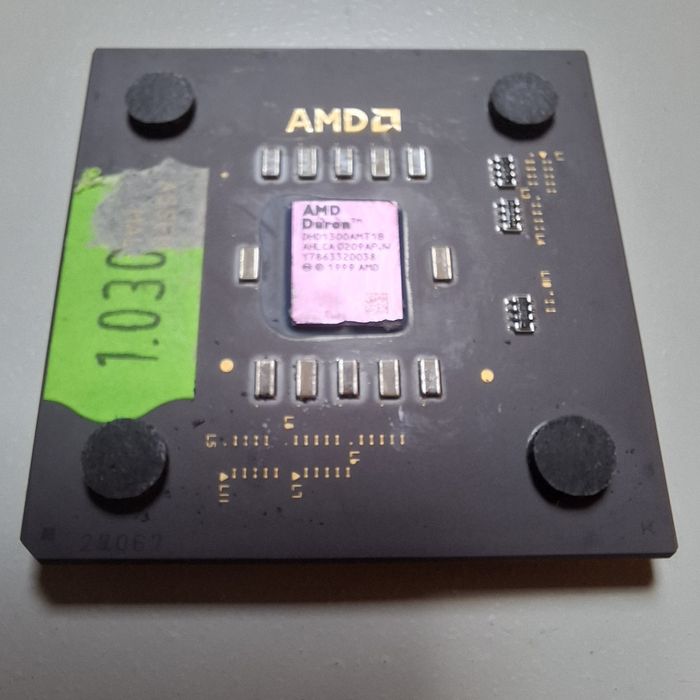 Procesor AMD Duron DHD1300AMT1B socket 462/A