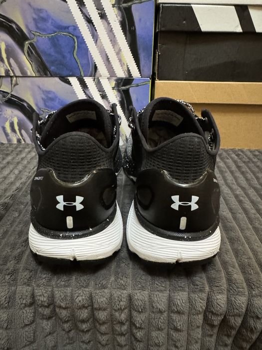 Чоловічі кросівки для бігу UNDER ARMOUR BANDIT 2 43(27,5см) оригінал