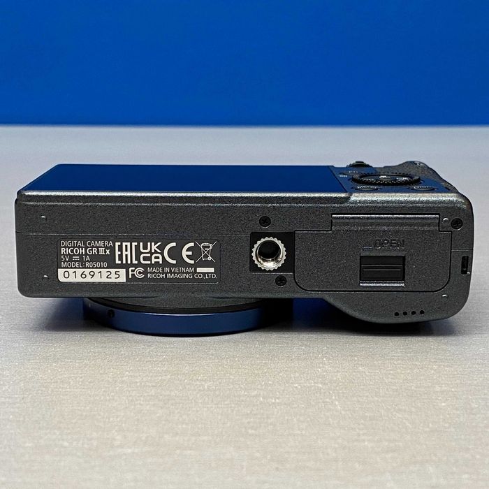 RICOH GR IIIx Urban Edition (24.2MP) | 3 ANOS DE GARANTIA
