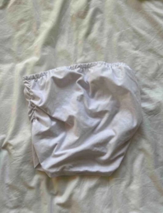 Top bialy bez ramiączek