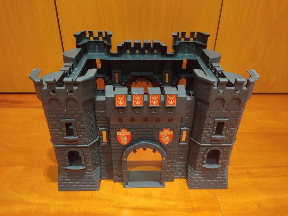 Castelo de brincar em plástico