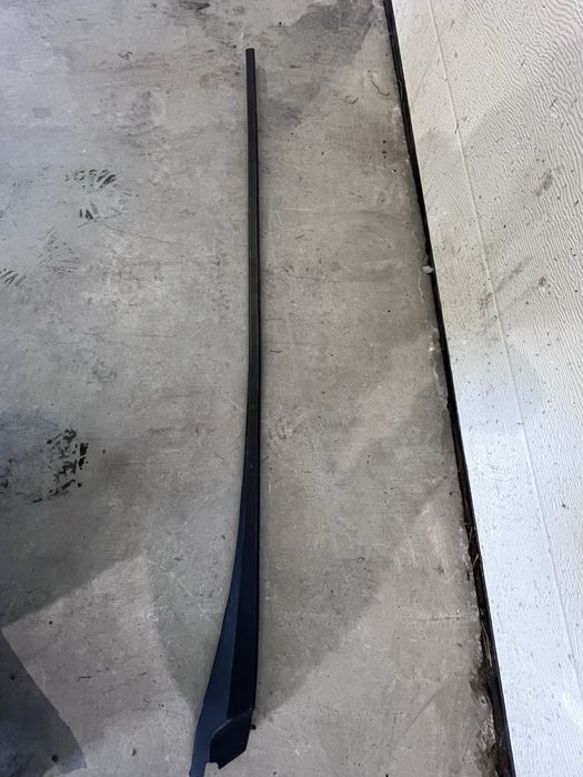 Listwy szyby czołowej prawa lewa  Ford s-max mk1