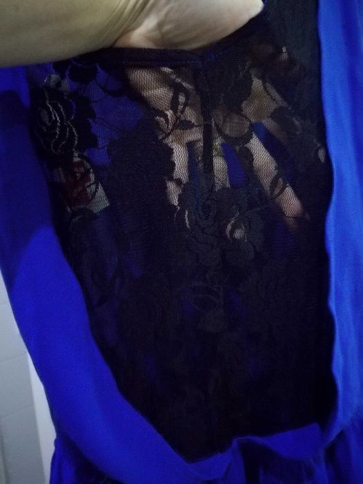 Vestido azulão com renda novo